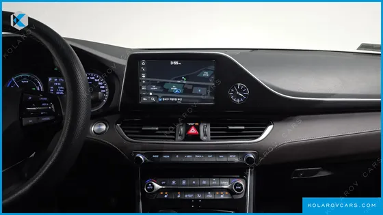 HYUNDAI GRANDEUR PREMIUM