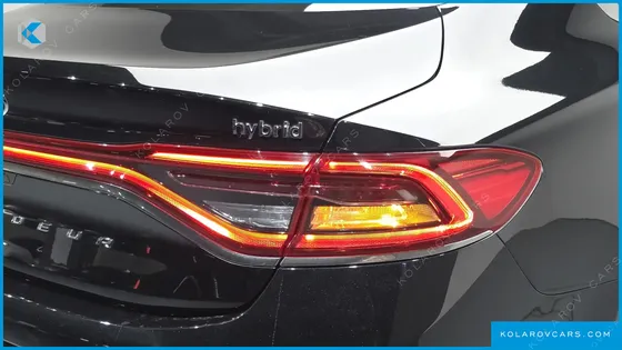 HYUNDAI GRANDEUR PREMIUM