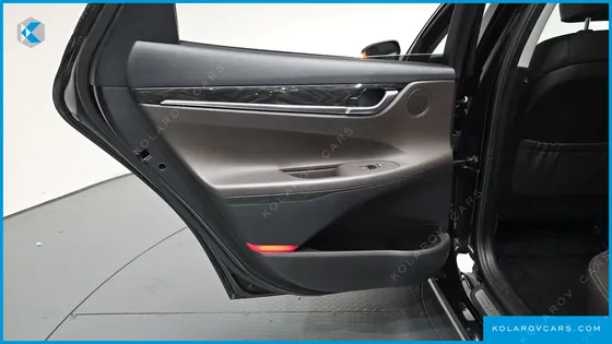 HYUNDAI GRANDEUR PREMIUM
