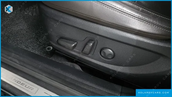 HYUNDAI GRANDEUR PREMIUM