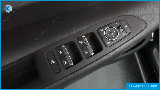 HYUNDAI GRANDEUR PREMIUM