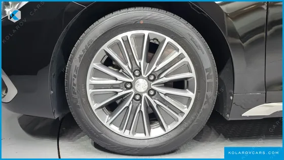 HYUNDAI GRANDEUR EXCLUSIVE