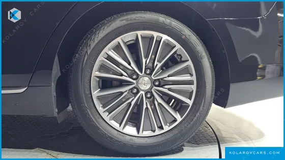HYUNDAI GRANDEUR EXCLUSIVE