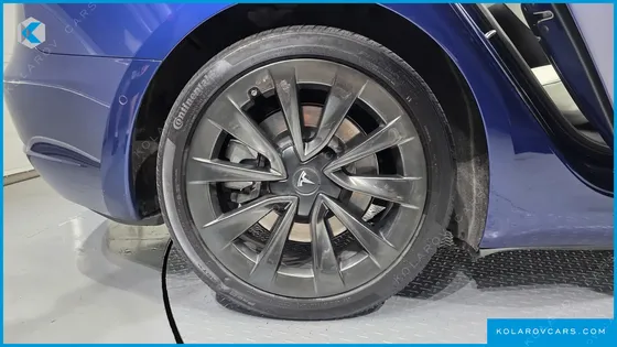 TESLA MODEL 3 LONG RANGE AWD