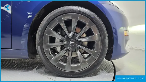 TESLA MODEL 3 LONG RANGE AWD