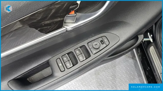 HYUNDAI GRANDEUR PREMIUM