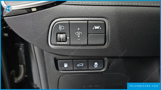 HYUNDAI GRANDEUR PREMIUM