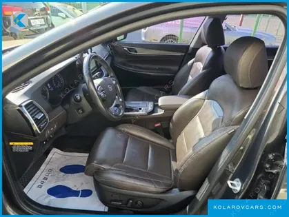 HYUNDAI GRANDEUR EXCLUSIVE