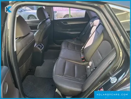 HYUNDAI GRANDEUR EXCLUSIVE