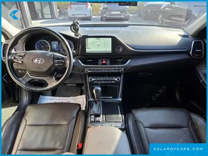 HYUNDAI GRANDEUR EXCLUSIVE