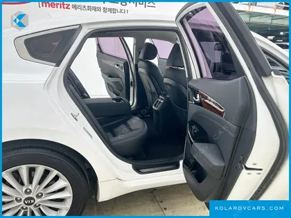 KIA K7 3.0 LPI LUXURY (RENTAL CAR)