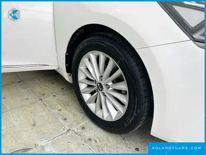 KIA K7 3.0 LPI LUXURY (RENTAL CAR)