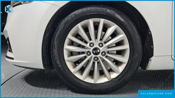 KIA K7 3.0 LPI LUXURY (RENTAL CAR)