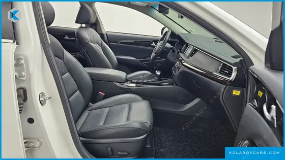 KIA K7 3.0 LPI LUXURY (RENTAL CAR)