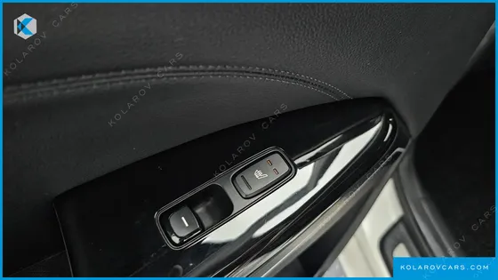 KIA K7 3.0 LPI LUXURY (RENTAL CAR)
