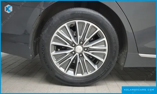 HYUNDAI GRANDEUR EXCLUSIVE