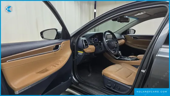 HYUNDAI GRANDEUR EXCLUSIVE