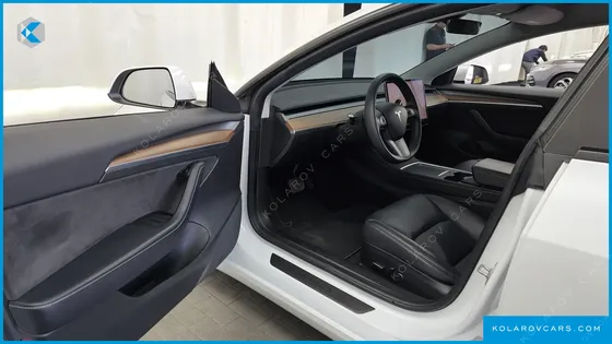 TESLA MODEL 3 LONG RANGE AWD