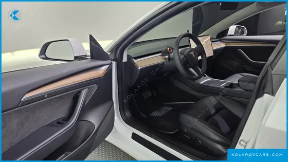 TESLA MODEL 3 LONG RANGE AWD