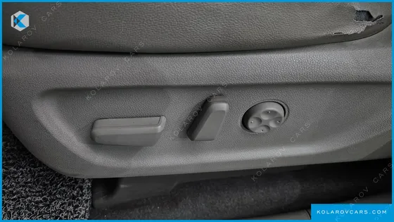 KIA CARNIVAL 9-SEATER PRESTIGE