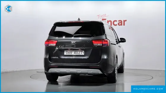 KIA CARNIVAL 9-SEATER NOBLESSE SPECIAL
