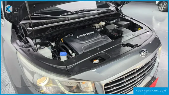 KIA CARNIVAL 9-SEATER NOBLESSE SPECIAL