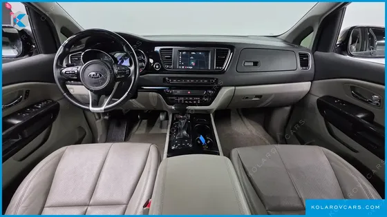 KIA CARNIVAL 9-SEATER NOBLESSE SPECIAL