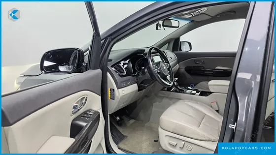 KIA CARNIVAL 9-SEATER NOBLESSE SPECIAL