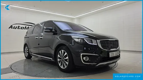 KIA CARNIVAL 9-SEATER LUXURY