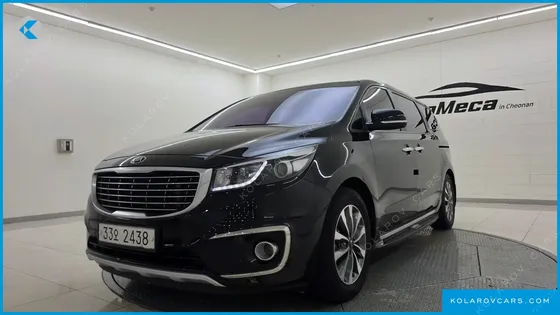 KIA CARNIVAL 9-SEATER LUXURY
