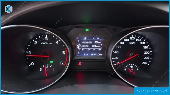 KIA CARNIVAL 9-SEATER LUXURY