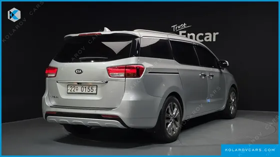 KIA CARNIVAL 9-SEATER PRESTIGE