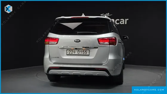KIA CARNIVAL 9-SEATER PRESTIGE