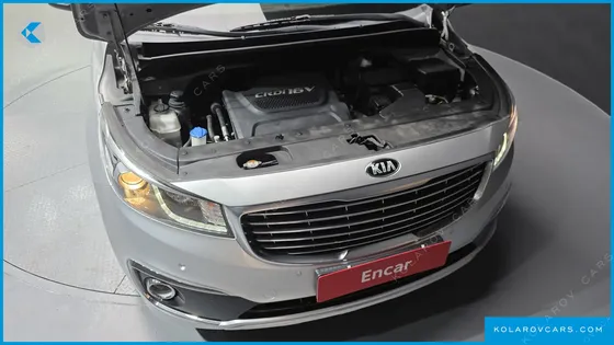 KIA CARNIVAL 9-SEATER PRESTIGE