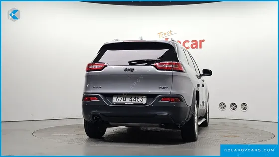 JEEP CHEROKEE 2.4 LONGITUDE HIGH AWD