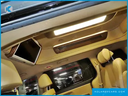 KIA CARNIVAL 7-SEATER HI-LIMOUSINE