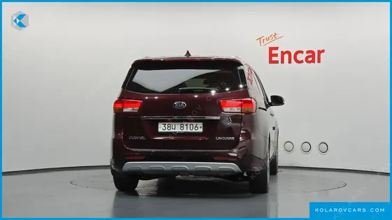 KIA CARNIVAL GASOLINE 7-SEATER LIMOUSINE