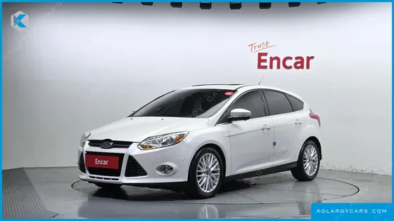 FORD FOCUS 2.0 TITANIUM HACHBACK