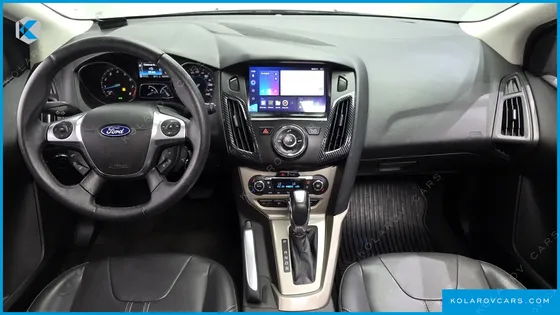 FORD FOCUS 2.0 TITANIUM HACHBACK