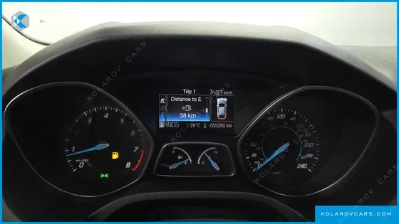 FORD FOCUS 2.0 TITANIUM HACHBACK