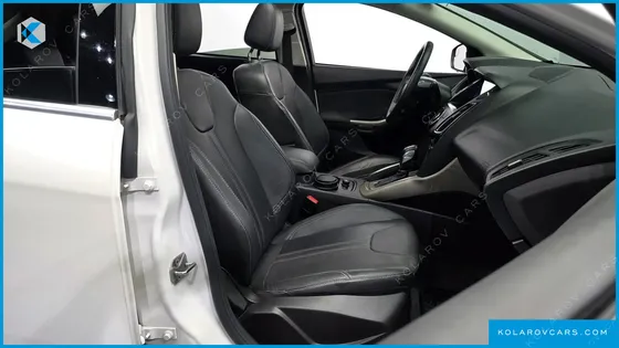 FORD FOCUS 2.0 TITANIUM HACHBACK