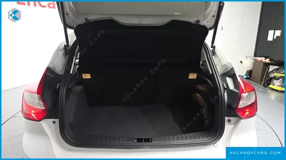 FORD FOCUS 2.0 TITANIUM HACHBACK