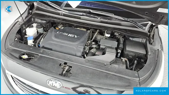 KIA CARNIVAL 9-SEATER PRESTIGE
