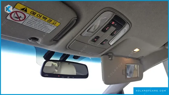 KIA CARNIVAL 9-SEATER PRESTIGE