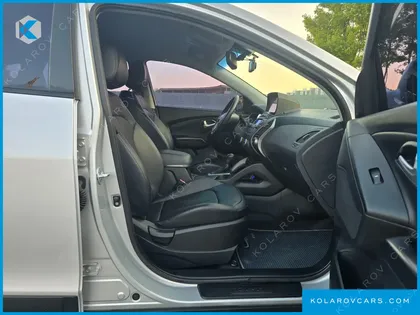 HYUNDAI TUCSON DIESEL(E-VGT) 2WD