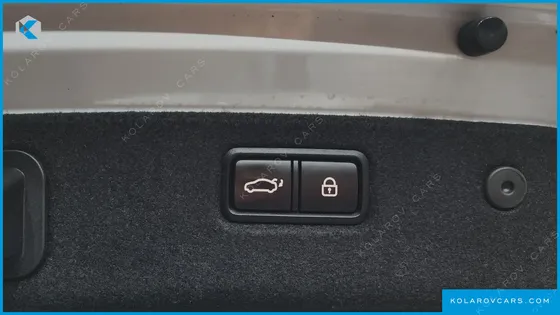 GENESIS G70 2.0T AWD