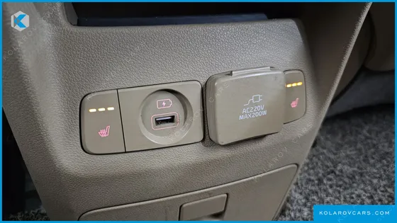 KIA CARNIVAL 9-SEATER NOBLESSE