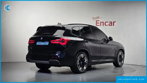 BMW IX3 M SPORTS