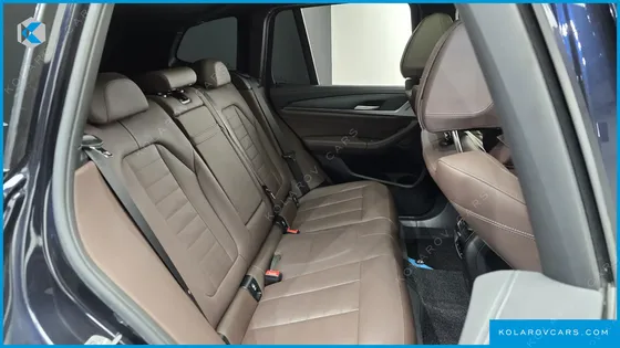 BMW IX3 M SPORTS
