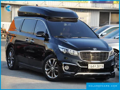 KIA CARNIVAL 9-SEATER HI-LIMOUSINE